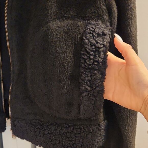 J.Crew Sherpa Trimmed Cropped Bomber Faux Shearling Jacket Black size S - Picture 5 of 13